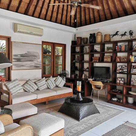 Villa Aliya Sanur المظهر الخارجي الصورة